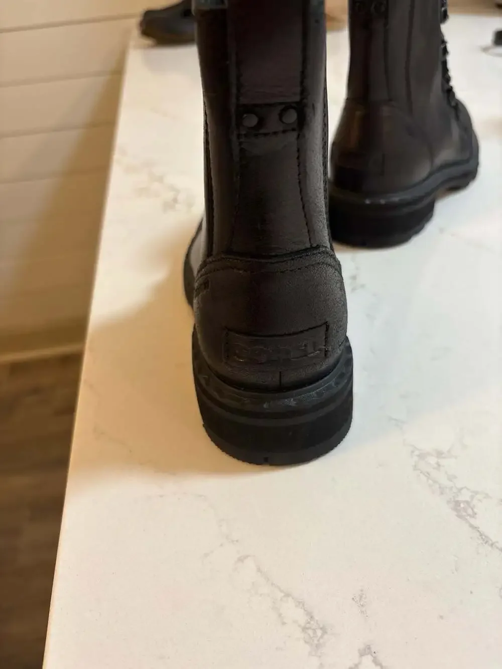 Sorel Lennox Waterproof Black Leather Lace-Up Combat Boots Women's Size 5.5 NWOT - Picture 2 of 6